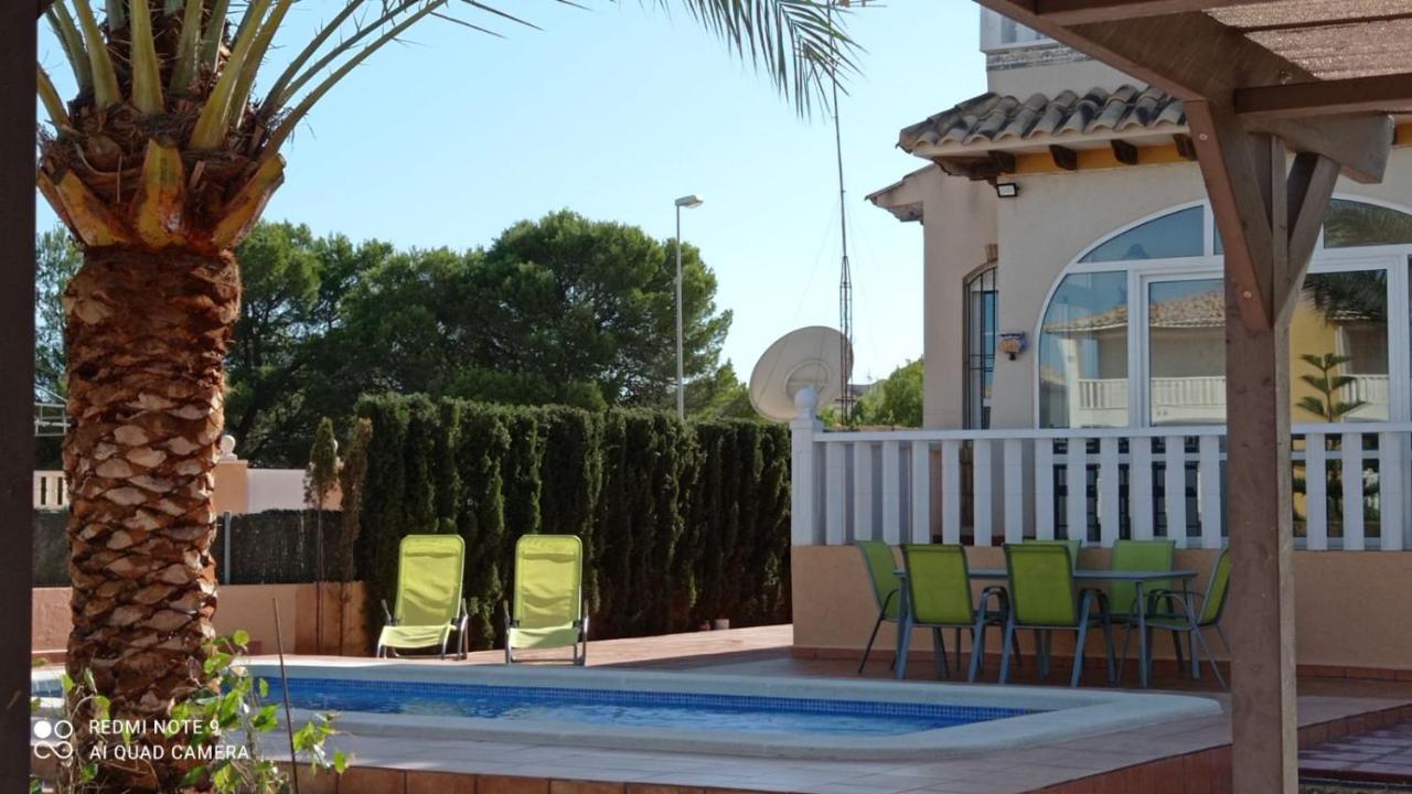 Los Dolses Don Juan,Villa Avec Piscine Privee โอริอุเอลา ภายนอก รูปภาพ