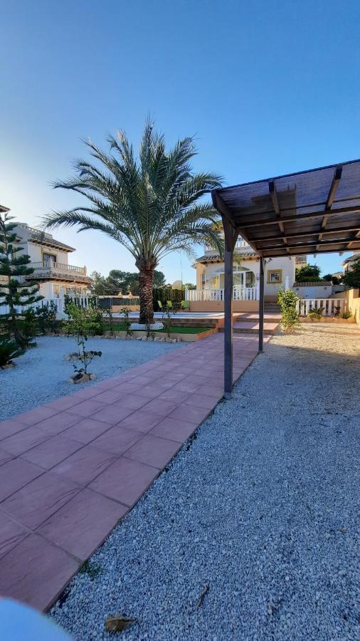 Los Dolses Don Juan,Villa Avec Piscine Privee โอริอุเอลา ภายนอก รูปภาพ