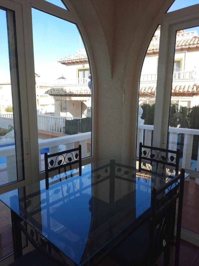 Los Dolses Don Juan,Villa Avec Piscine Privee โอริอุเอลา ภายนอก รูปภาพ