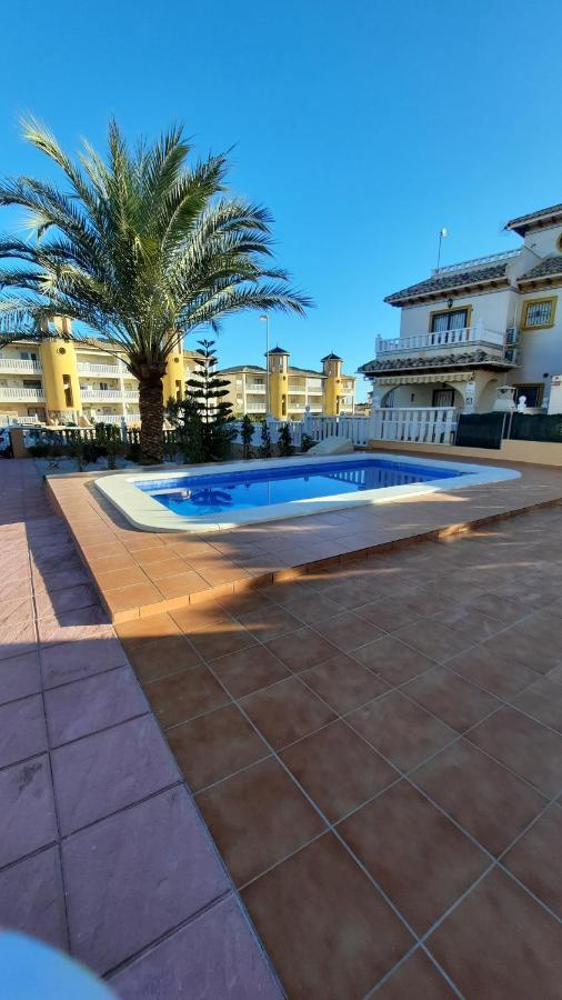 Los Dolses Don Juan,Villa Avec Piscine Privee โอริอุเอลา ภายนอก รูปภาพ